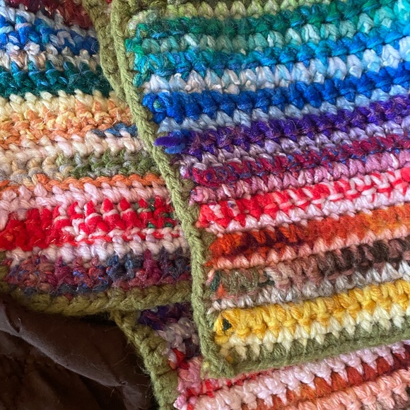Homemade rainbow knitted blanket - Picture 2 of 6